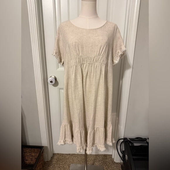 Umgee Dresses & Skirts - Umgee Linen Short Sleeve Dress with Fringe Details